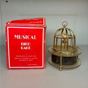 VINTAGE BIRD CAGE MUSIC BOX ANIMATED DANCING BIRD MADE IN HONG KONG TESTED WORKS